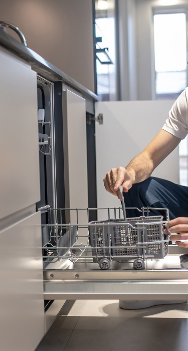 Установка посудомоечной машины Beko