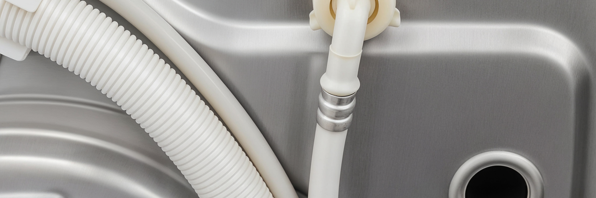 Замена шланга стиральной машины Beko